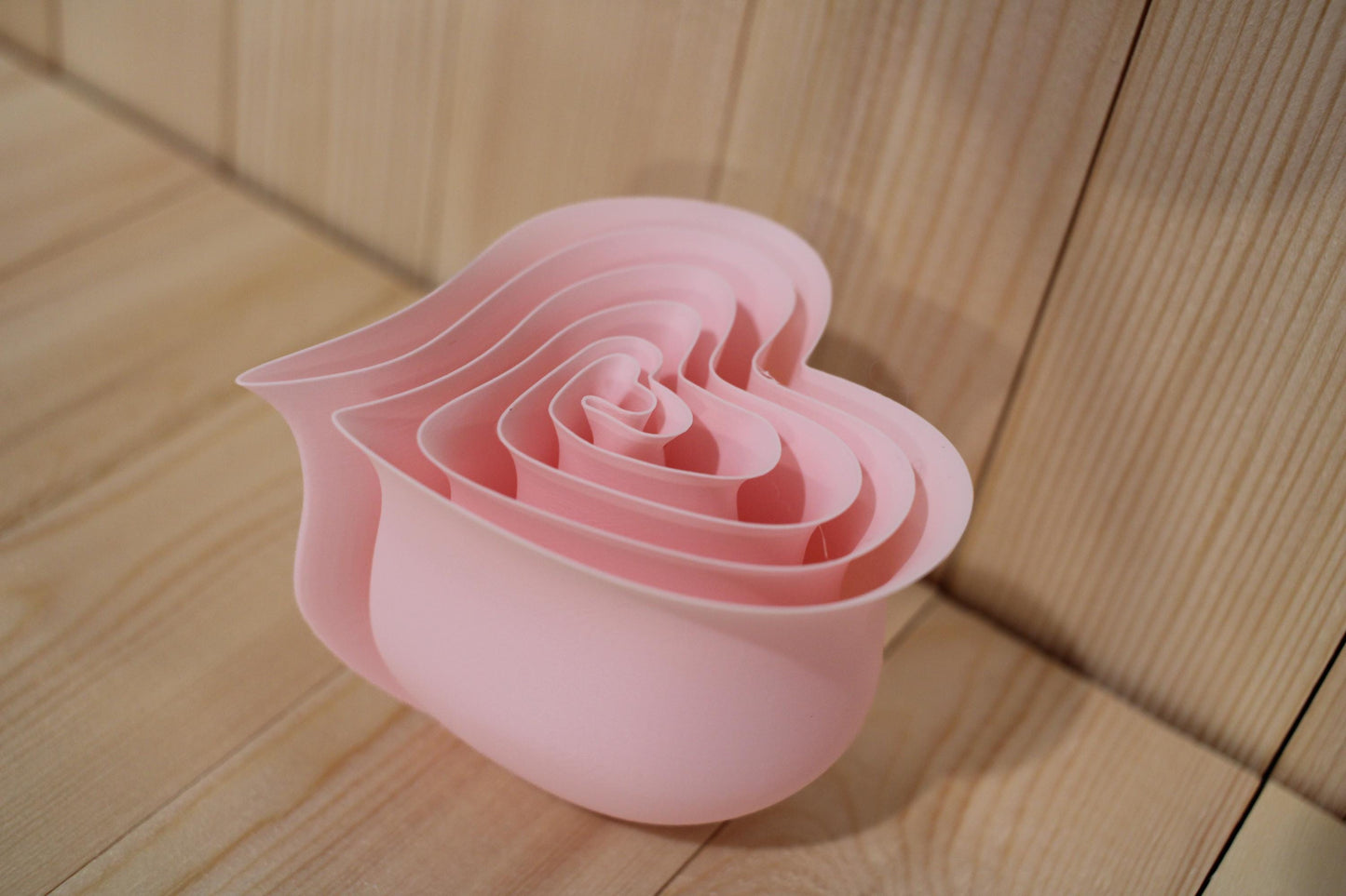 Heart Rose Sculpture | 3D Printed Rose-Shaped Heart | Romantic Home Decor